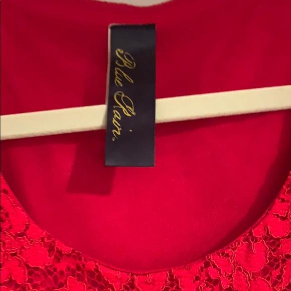 Red cocktail dress - Picture 3 of 3